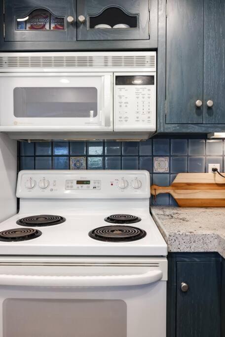 Chic Condo Steps From Petco Park San Diego Luaran gambar