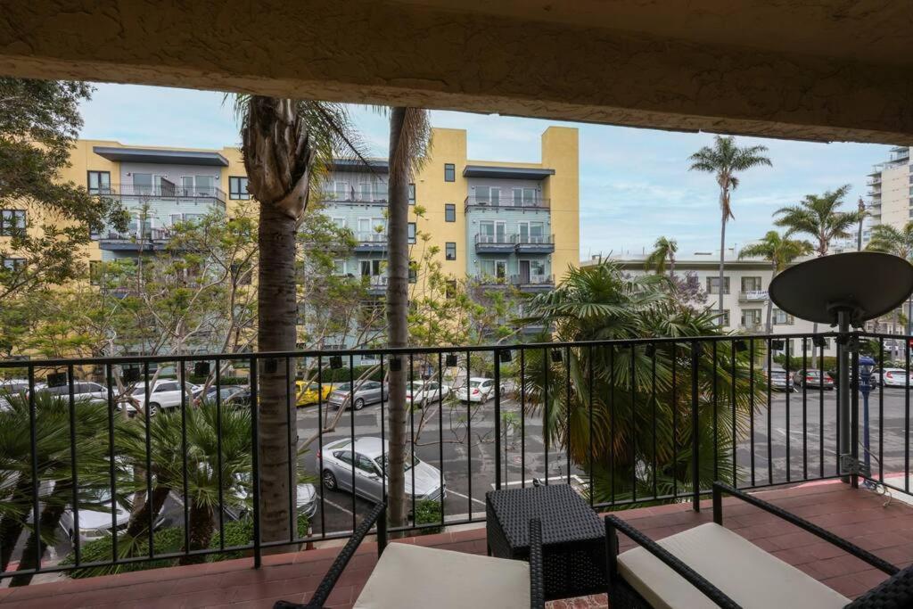 Chic Condo Steps From Petco Park San Diego Luaran gambar